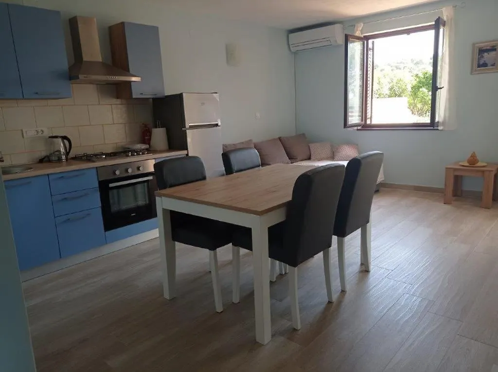 Apartment Rosemary Vinkuran